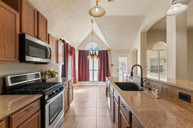 31523 Johlke Road Road, Magnolia, TX 77355