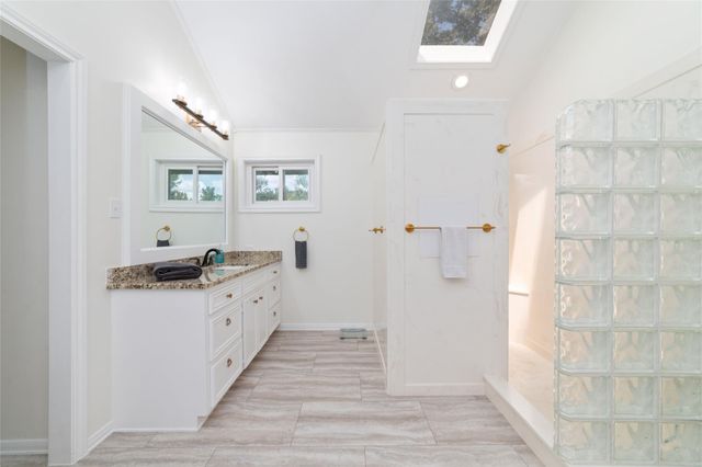 601 Brandon Road, Conroe, TX 77302