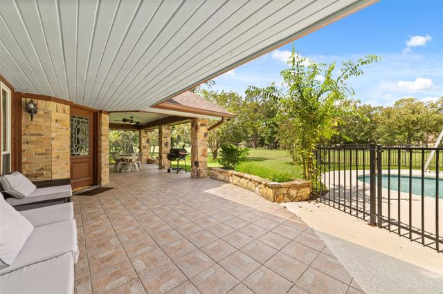 601 Brandon Road, Conroe, TX 77302
