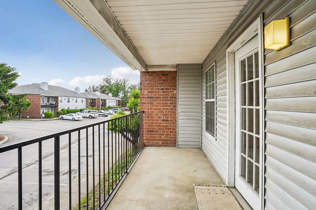 2258 Lebanon Pike Apt 40, Nashville, TN 37214