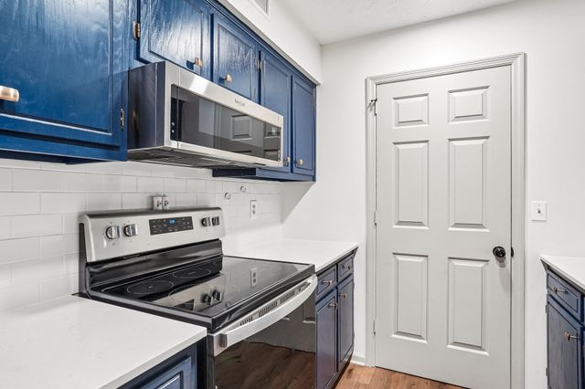 2258 Lebanon Pike Apt 40, Nashville, TN 37214