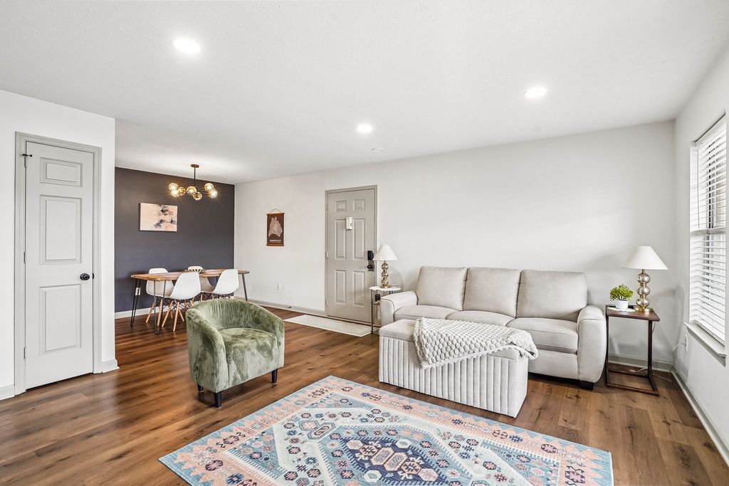 2258 Lebanon Pike Apt 40, Nashville, TN 37214