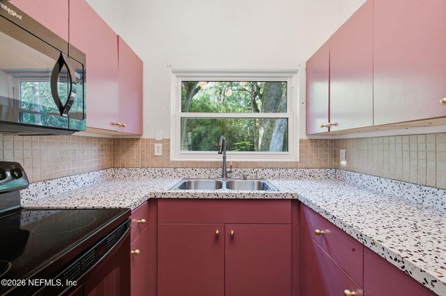 5466 KEYSTONE Drive S, Jacksonville, FL 32207