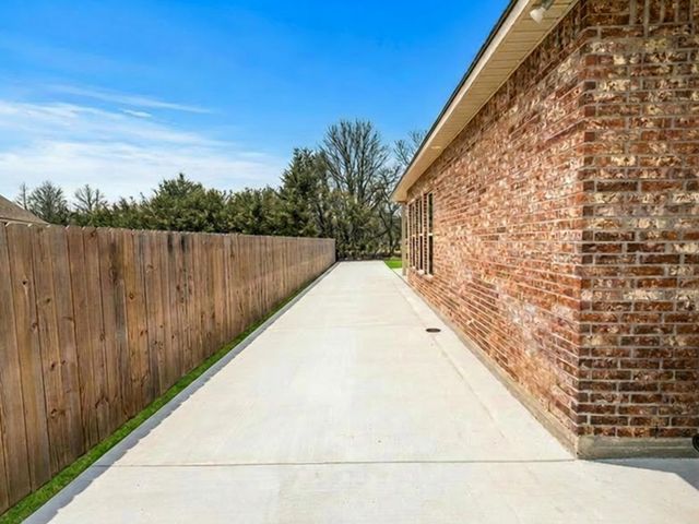 331 Modesto Drive, Houma, LA 70364