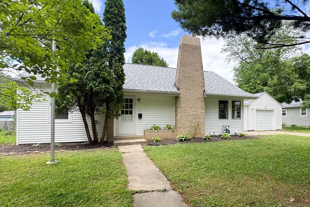2610 Pelham Road, Rockford, IL 61107