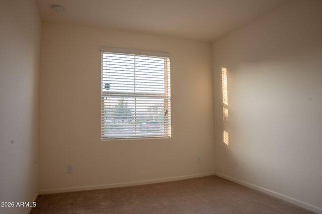 5343 W HACKAMORE Drive, Phoenix, AZ 85083