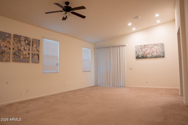 5343 W HACKAMORE Drive, Phoenix, AZ 85083