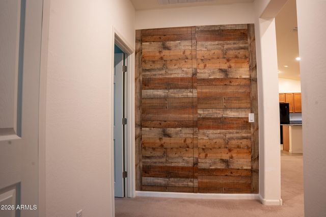 5343 W HACKAMORE Drive, Phoenix, AZ 85083