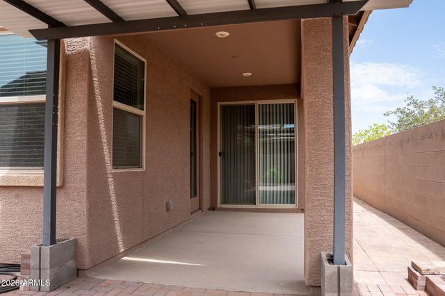 5343 W HACKAMORE Drive, Phoenix, AZ 85083