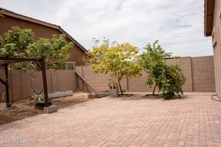 5343 W HACKAMORE Drive, Phoenix, AZ 85083