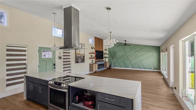 2713 RENATTA DRIVE, Belleair Bluffs, FL 33770