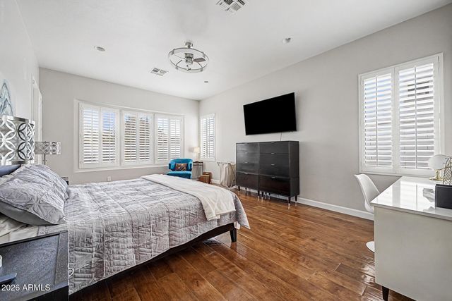 2725 S SIERRA Street, Gilbert, AZ 85295