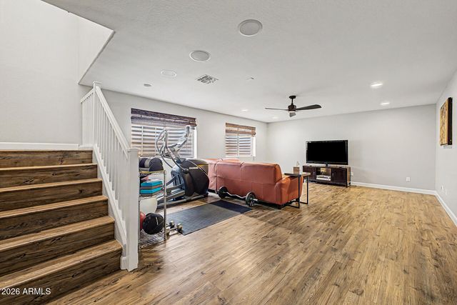 2725 S SIERRA Street, Gilbert, AZ 85295
