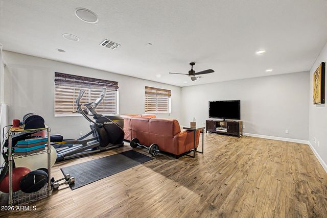 2725 S SIERRA Street, Gilbert, AZ 85295