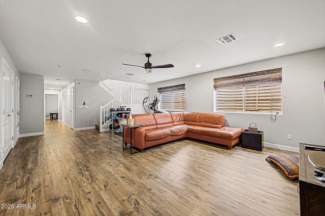 2725 S SIERRA Street, Gilbert, AZ 85295