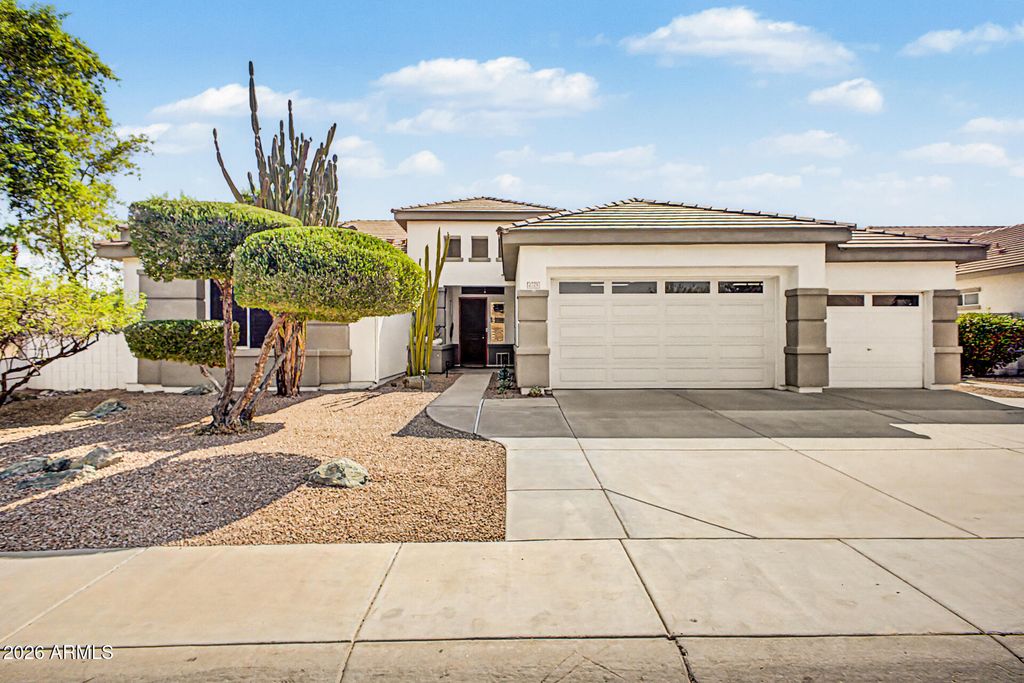 2725 S SIERRA Street, Gilbert, AZ 85295