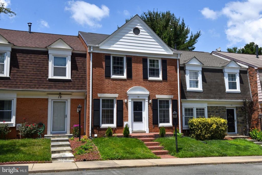 14 FENCELINE DR, Gaithersburg, MD 20878