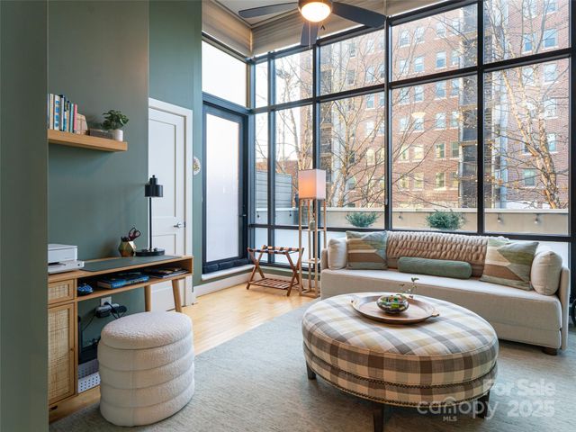 60 N Market Street 117, Asheville, NC 28801