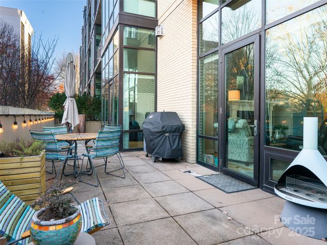 60 N Market Street 117, Asheville, NC 28801