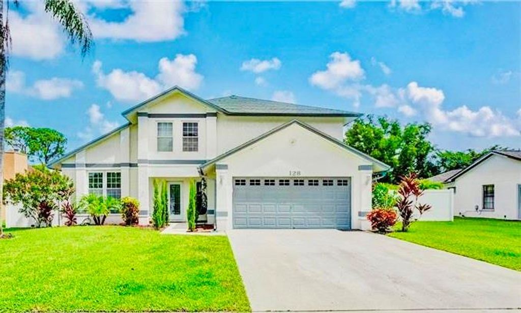 128 N Royal Pine Cir N, Royal Palm Beach, FL 33411