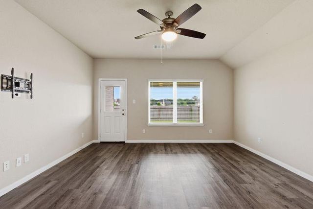 5407 James Michael Drive, Rosharon, TX 77583