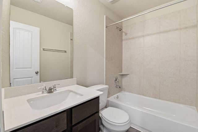 5407 James Michael Drive, Rosharon, TX 77583