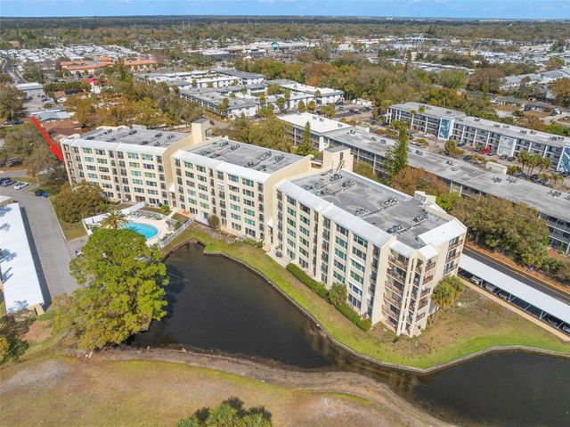 225 COUNTRY CLUB DRIVE F-1401, Largo, FL 33771