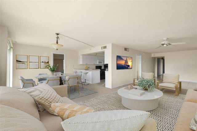 225 COUNTRY CLUB DRIVE F-1401, Largo, FL 33771