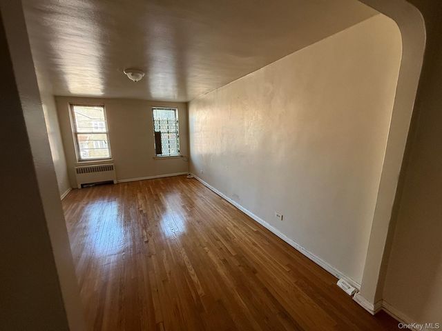3231 Barker Ave Avenue 2A, Bronx, NY 10467