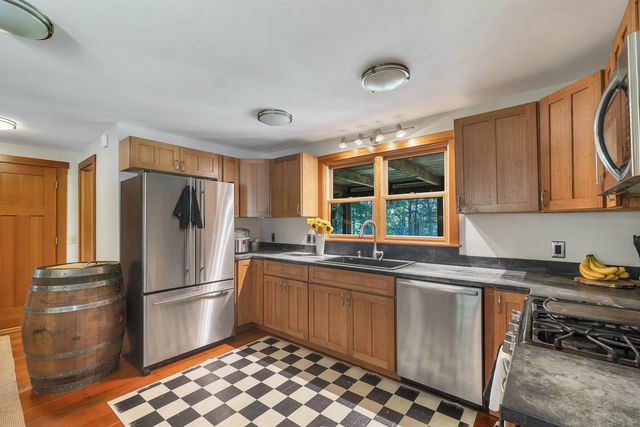 558 Province Road, Belmont, NH 03220