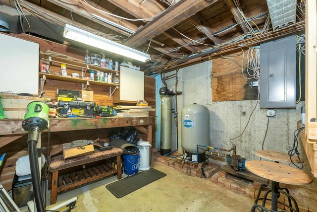558 Province Road, Belmont, NH 03220