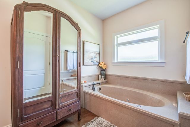 1215 BEAVER CREEK RD, Braden, TN 38049