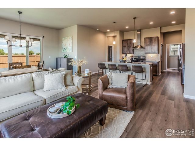 1231 105th Ave Ct, Greeley, CO 80634