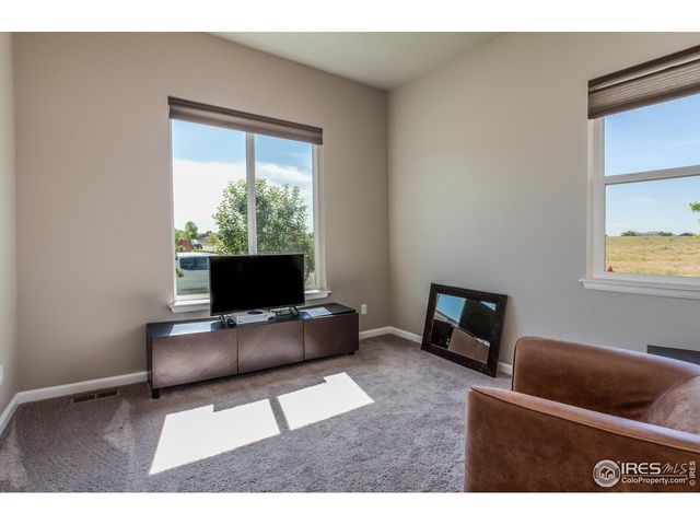 1231 105th Ave Ct, Greeley, CO 80634