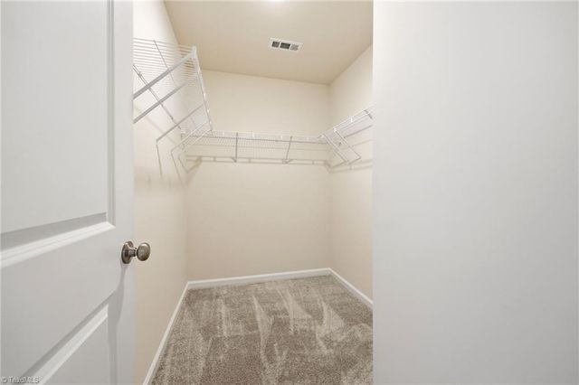 3716 Feltham Lane, Jamestown, NC 27282