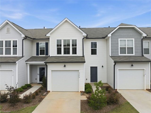 3716 Feltham Lane, Jamestown, NC 27282