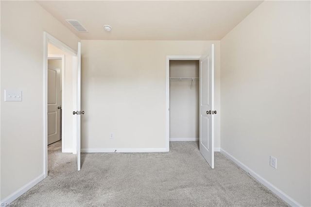 3716 Feltham Lane, Jamestown, NC 27282