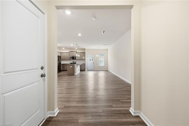 3716 Feltham Lane, Jamestown, NC 27282