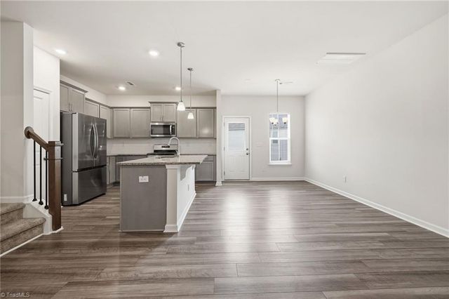 3716 Feltham Lane, Jamestown, NC 27282
