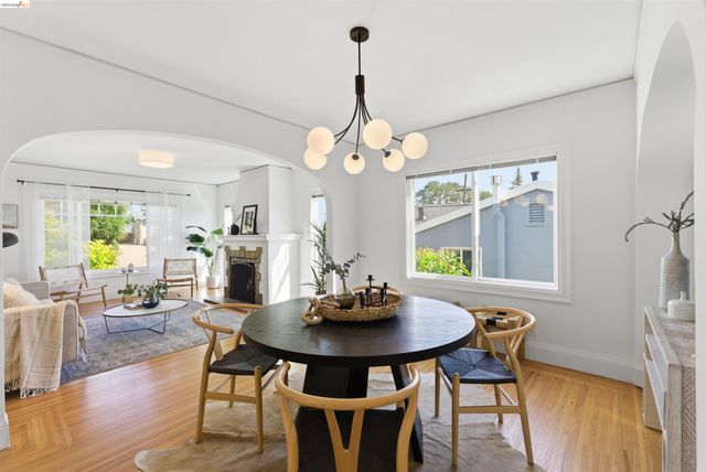 4021 Waterhouse, Oakland, CA 94602