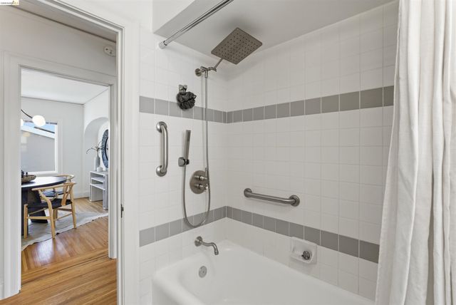 4021 Waterhouse, Oakland, CA 94602