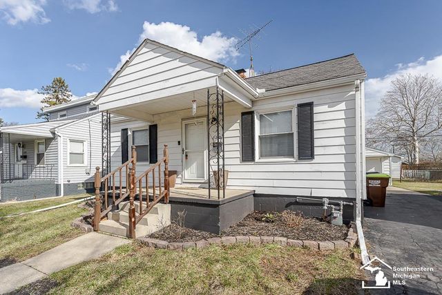 1008 Maple Avenue, Monroe, MI 48162