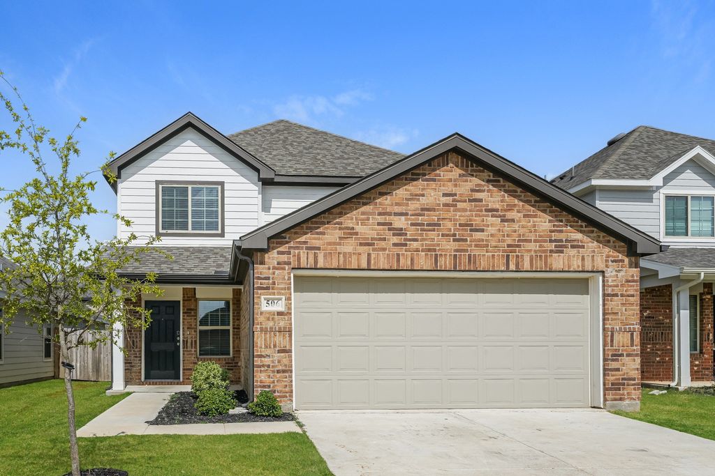 506 Sussex Place, Everman, TX 76140