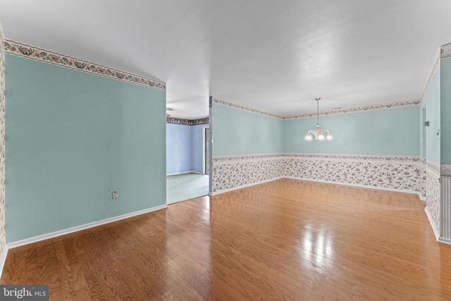 1136 RED BARN LN, Quakertown, PA 18951