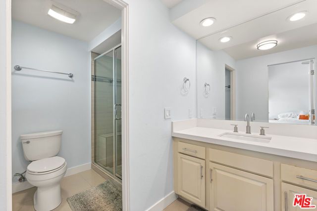13249 Fiji Way F, Los Angeles, CA 90292