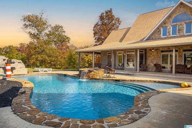 635 BUCK DRIVE, Ohatchee, AL 36271