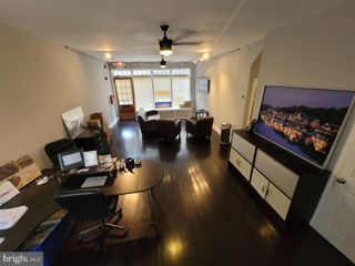 749 YORKWAY PL #1ST FLOOR, Jenkintown, PA 19046
