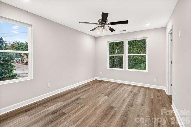 1416 Old Charlotte Road, Statesville, NC 28677