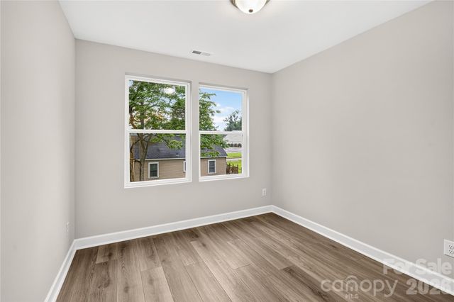 1416 Old Charlotte Road, Statesville, NC 28677