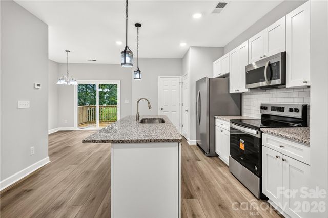 1416 Old Charlotte Road, Statesville, NC 28677